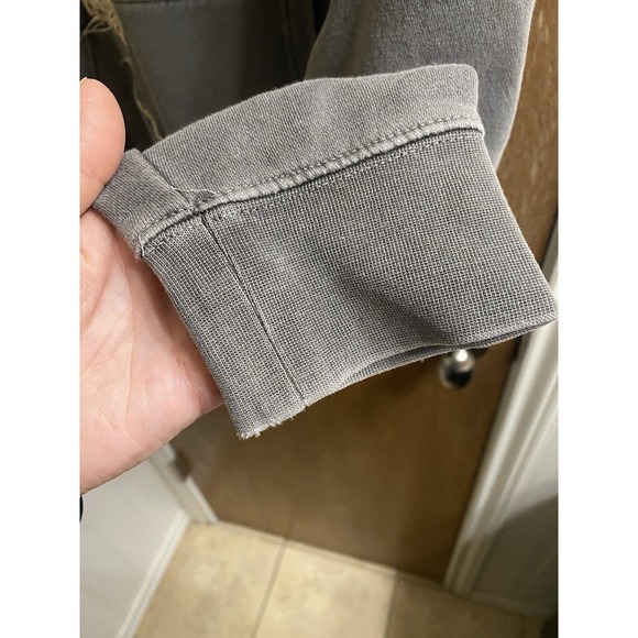 Shawn Mendes Hoodie Medium Gray Pullover Tour 2019 Rose Concert Sweatshirt - Picture 14 of 15